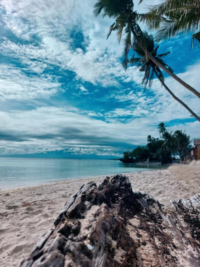 Sand 1 Hostel Siquijor Exterior photo